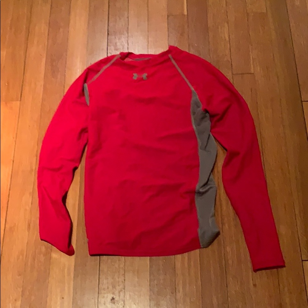 Under armor long sleeve shirt